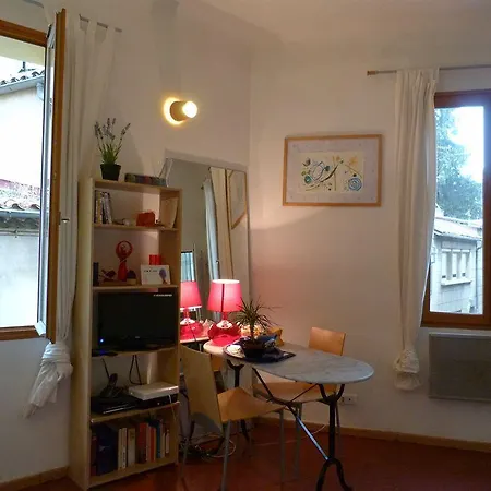 Precheurs Aparthotel
