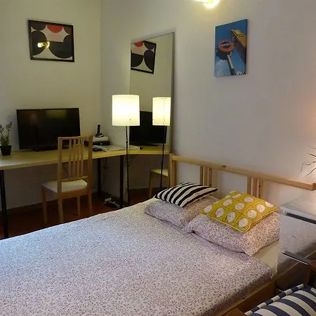Aparthotel Precheurs 2*