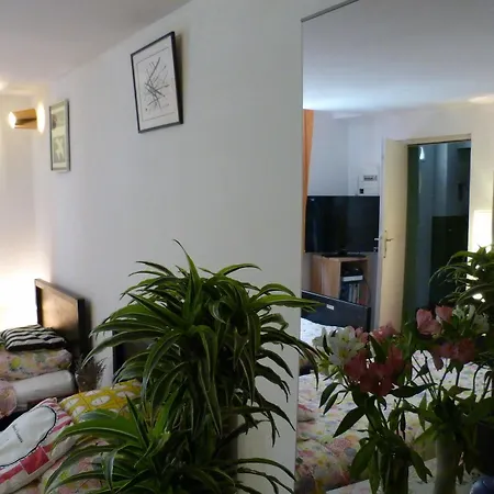 Precheurs Aparthotel